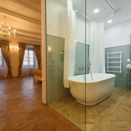 Beerland Chateaux - U Zlate Hrusky / At Golden Pear Prag