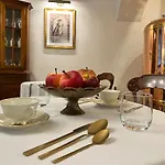Bed & Breakfast Beerland Chateaux - U Zlate Hrusky / At Golden Pear