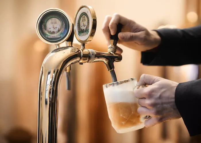 Beerland Chateaux – U Zlaté Hrušky / At Golden Pear 4*