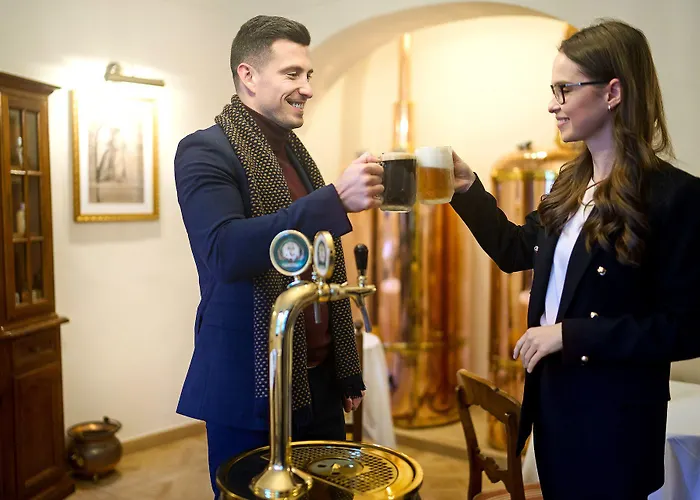 Beerland Chateaux – U Zlaté Hrušky / At Golden Pear 4*